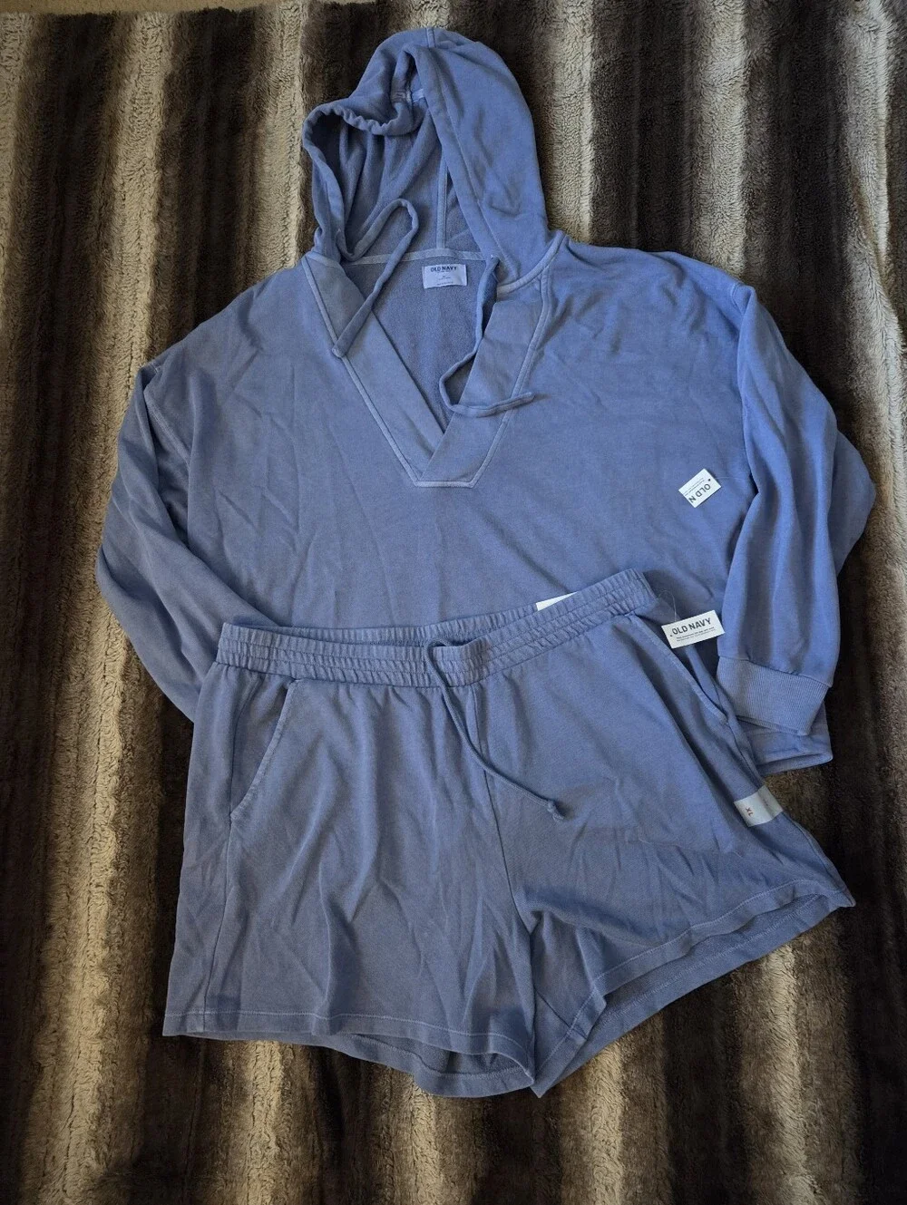 Old Navy So Comfy Shorts & Hoodie Set Size Xl NWT